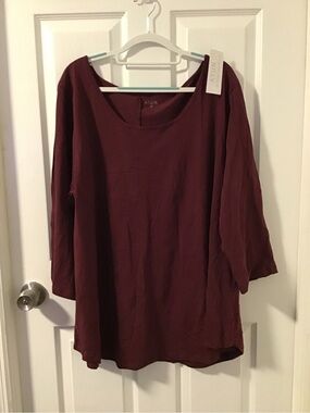 ATUN Scoop Neck 3/4 Sleeve Tunic - Deep Burgundy